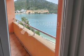 APARTMAN PRVI RED DO MORA, MARINA, Marina, Stan