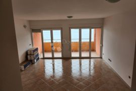 APARTMAN PRVI RED DO MORA, MARINA, Marina, Stan