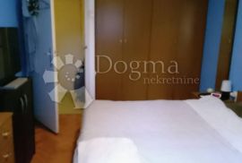 Rijeka, Turnić, 2skl, balkon, Rijeka, Daire