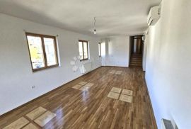 Savršeni penthouse u urbanoj vili na idealnoj lokaciji, Zagreb, Appartment