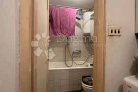 PODMURVICE 31 m2 1SKL, Rijeka, Apartamento