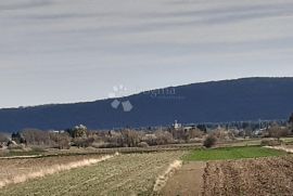 Poljoprivredno zemljište na jezeru Sabljaci, Ogulin, Ogulin, أرض