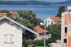 Kuća u Žaboriću - 3 potpuno uređena i odvojena apartmana, Šibenik - Okolica, Σπίτι