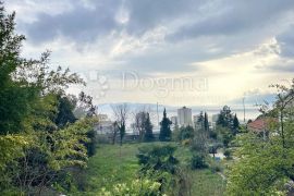 RIJETKOST Zamet građevinski teren 2182m2, Rijeka, Tierra