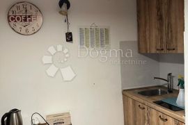 Apartman u Vodicama, Vodice, شقة