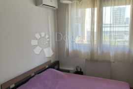 Rapska ulica 58m2 2soban (GPM + balkon), Zagreb, Stan