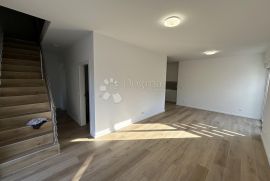 Moderna novogradnja, DUPLEX KUĆA, SABUNIKE, Privlaka, Maison