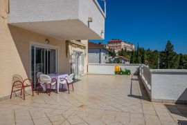 APARTMAN CRIKVENICA S NEODOLJIVIM POGLEDOM NA MORE, Crikvenica, Appartement