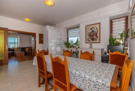 APARTMAN CRIKVENICA S NEODOLJIVIM POGLEDOM NA MORE, Crikvenica, Appartement