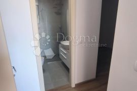 STAN S BAZENOM NA 30M OD MORA - 150m2 - Mandre, otok Pag, Pag, Διαμέρισμα