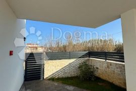 Duplex kuće, SABUNIKE, Privlaka, بيت