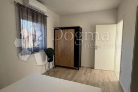 Duplex kuće, SABUNIKE, Privlaka, بيت