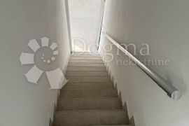 Duplex kuće, SABUNIKE, Privlaka, بيت