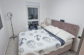 Prekrasan apartman sa panoramskim pogledom, Novalja, Daire