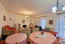 PROSTRAN APARTMAN 400 M DO MORA! PRILIKA, Medulin, Kвартира