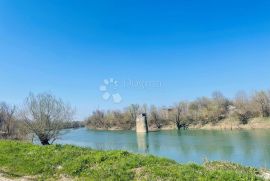 Predivna kuća u neposrednoj blizini rijeke Kupe, Karlovac - Okolica, Kuća