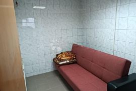 Prilika - Poslovni prostor donja Dubrava (NAJAM 1200€), Zagreb, Commercial property