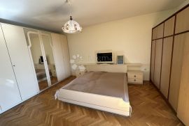 Etaža kuće s predivnim pogledom, Lovran, Apartamento