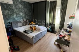 Kuća, Zadar - Brodarica, 100 m od mora, Zadar, Famiglia