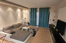 KRIMEJA, 2S+DB, 95m2, Rijeka, Appartement