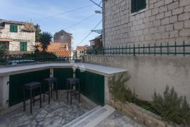 VILLA U CENTRU GRADA 200M OD RIVE TURISTIČKA INVESTICIJA, Split, Kвартира