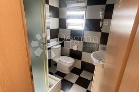 Apartmanska kuća Zadar, Borik, Zadar, Σπίτι