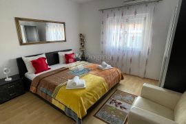 Apartmanska kuća Zadar, Borik, Zadar, Ev