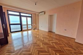 OPATIJA - STAN PRVI RED DO MORA s parkirnim mjestom, Opatija, Apartamento