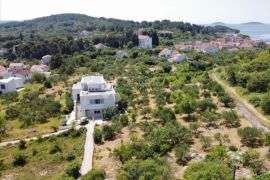 PRVIĆ ŠEPURINE, građevinsko zemljište s predivnim pogledom na more, Vodice, Terreno