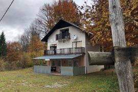 Kuća za odmor podno Kleka u blizini Bjelolasice, Ogulin, Casa