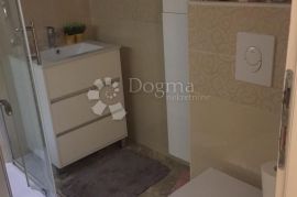 Prodaja stana Dugave, 4S, 89 m² + 102 m² terasa, Zagreb, Wohnung