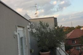 Prodaja stana Dugave, 4S, 89 m² + 102 m² terasa, Zagreb, Wohnung