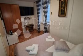 Stan u Dioklecijanovoj palači, Split, Wohnung