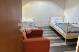 Stan u stambeno-poslovnom kompleksu Sesvete, Zagreb, Apartamento