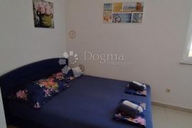 2 APARTMANA  OKOLICA GRADA KRKA, Krk, Kвартира