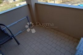 2 APARTMANA  OKOLICA GRADA KRKA, Krk, Kвартира