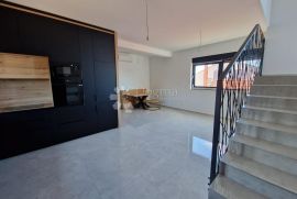 Penthouse panoramski pogled, Plovanija, Zadar, Zadar, Appartement