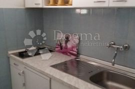 BRODARICA, ŠIBENIK  3 studio apartmana blizu plaže, Šibenik - Okolica, Kвартира