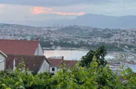 Kuća  sa predivnim pogledom u Strožancu, Split-Dalmacija!, Podstrana, Casa