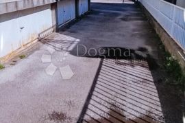 VODICE, lijepo namješten apartman, Vodice, Διαμέρισμα