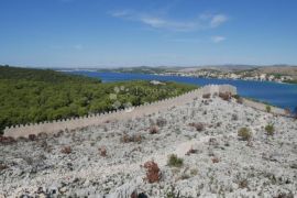 GREBAŠTICA, građevinsko zemljište za turističku namjenu, Šibenik - Okolica, Arazi