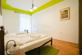 Odlična nekretnina u srcu grada, Rijeka, Apartamento