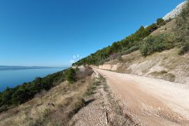 PRODAJA POLJOPRIVREDNO/GRAĐEVNOG ZEMLJIŠTA SA NEOMETANIM POGLEDOM NA MORE, Omiš, Arazi