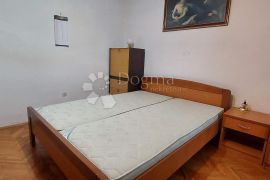 Stan Lovran, pogled more, Lovran, Appartment