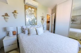 TROGIR NOVOGRADNJA 58M2, Trogir, Appartment