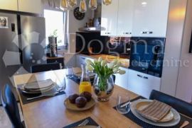 TROGIR NOVOGRADNJA 58M2, Trogir, Appartment