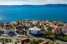 BRODARICA- PENTHOUSE 120M OD MORA BS4, Šibenik - Okolica, شقة