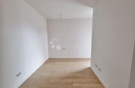 NOVOGRADNJA sa pogledom na more Centar Splita!, Split, Apartamento