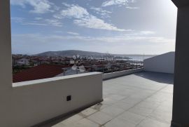 TROGIR-PENTHOUSE S ČAROBNIM POGLEDOM S47, Trogir, Appartamento