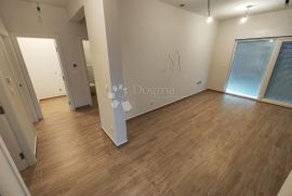 TROGIR-PENTHOUSE S ČAROBNIM POGLEDOM S47, Trogir, Appartamento